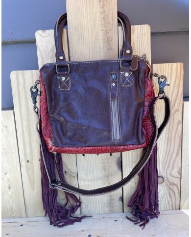 Blood Currant Concealed Carry Crossbody