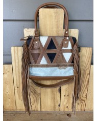 Dakota Concealed Carry Crossbody