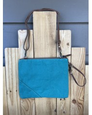 Countryside Crossbody