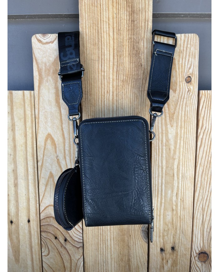 Wrangler Kemper Phone Wallet