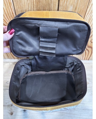 Jazzlyn Makeup Bag