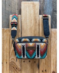 Kathi Wrangler Crossbody