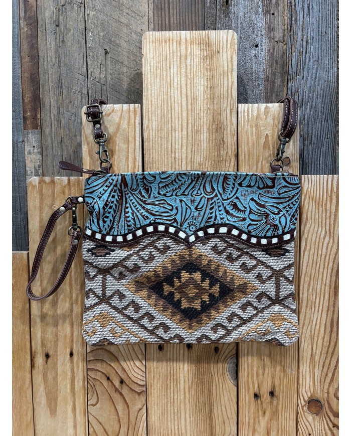 Lilies Crossbody