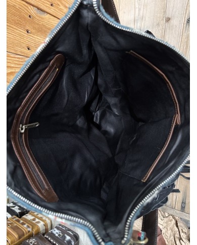 Pat Crossbody