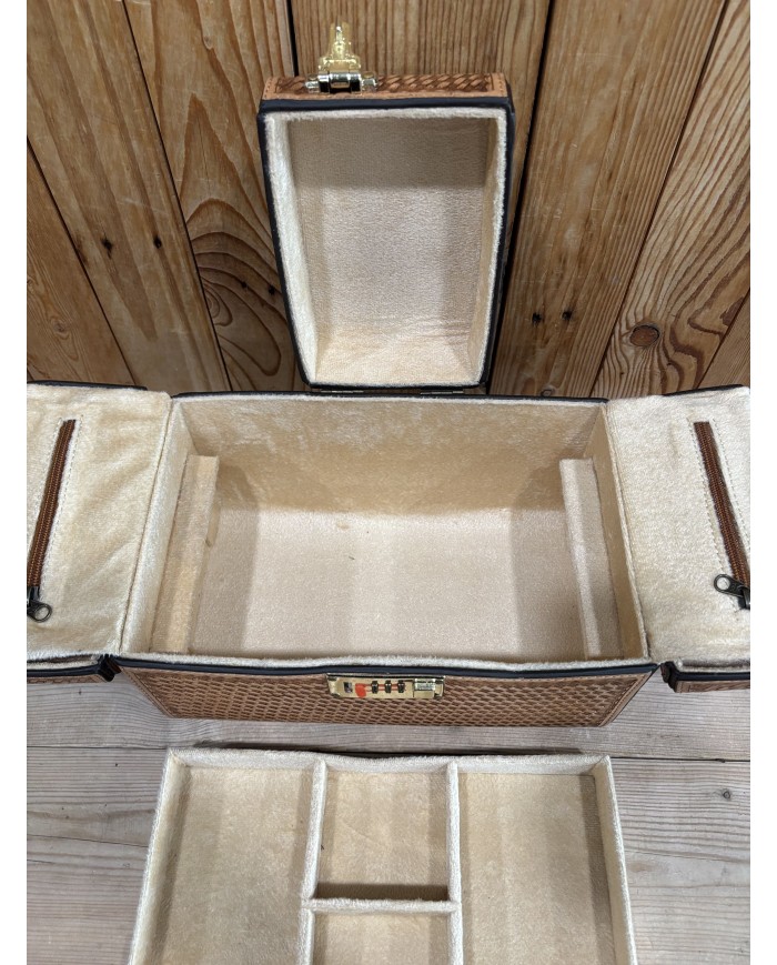 Deanna Jewelry Box