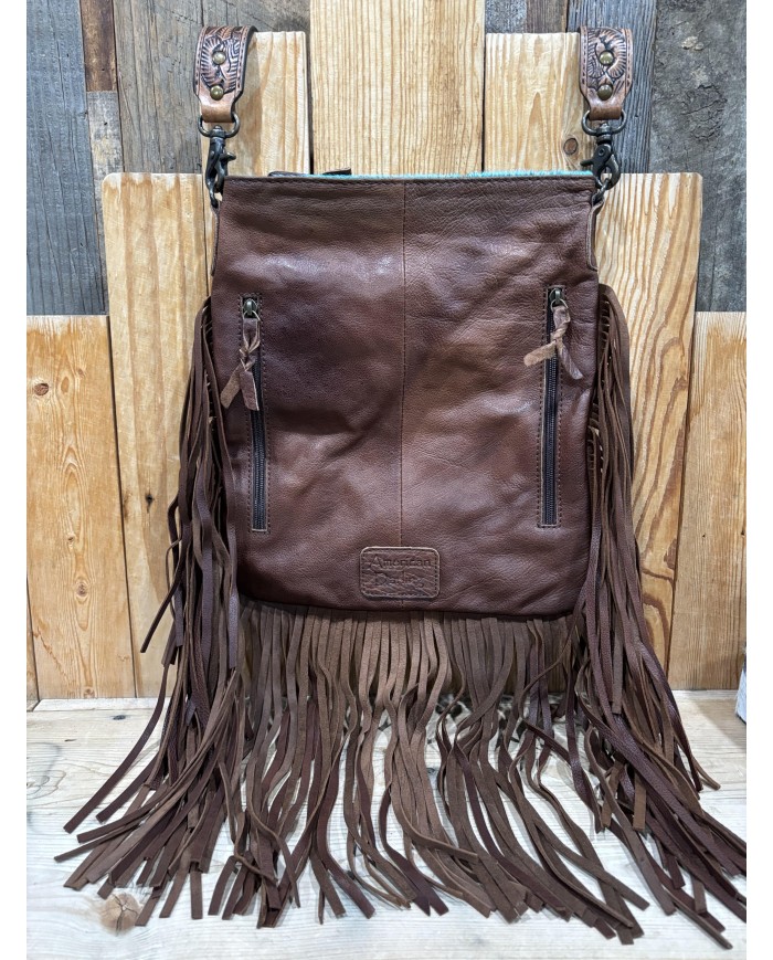 Lara Concealed Carry Crossbody