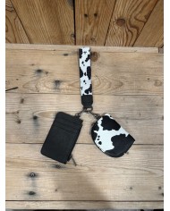 Evy Wristlet Wallet