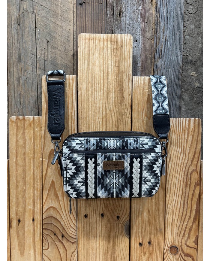 Kathi Wrangler Crossbody