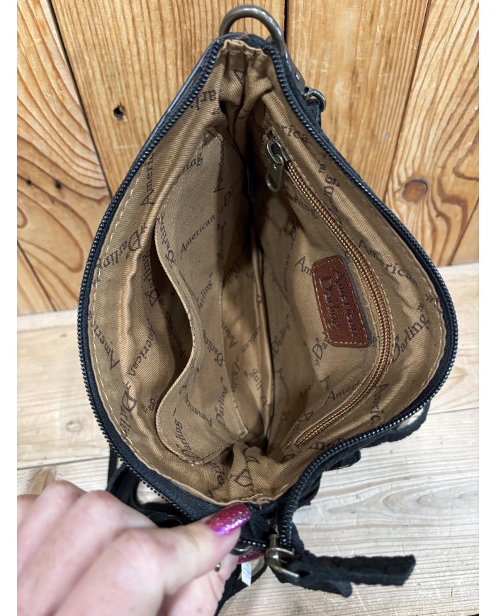 Leah Crossbody