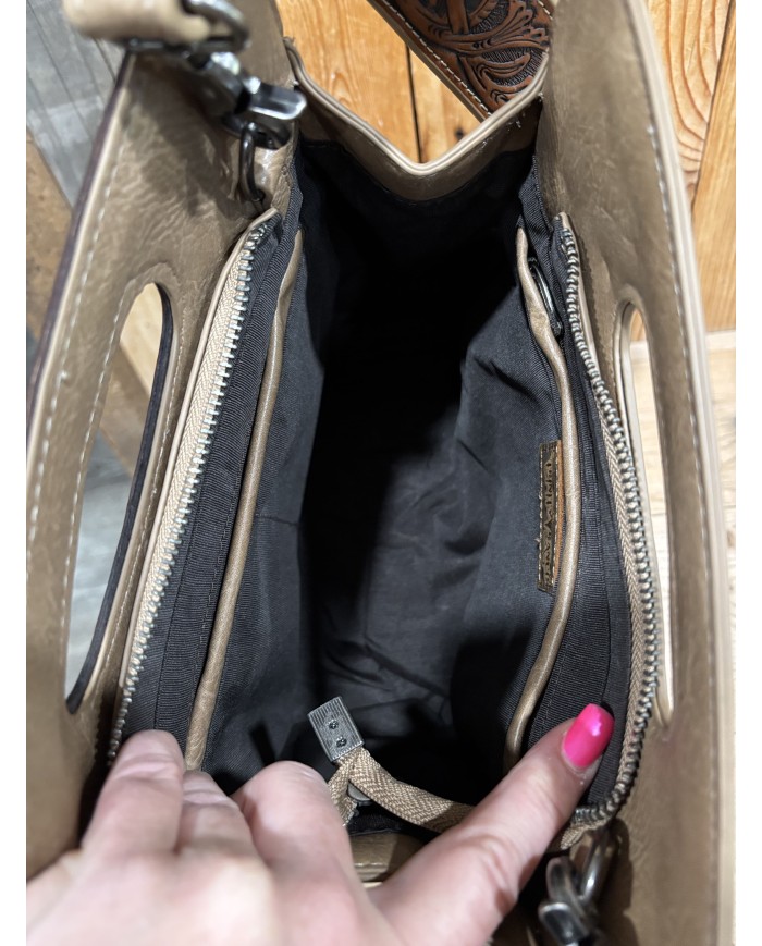 Betty Concealed Carry Crossbody