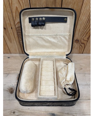 Cassandra Jewelry Box