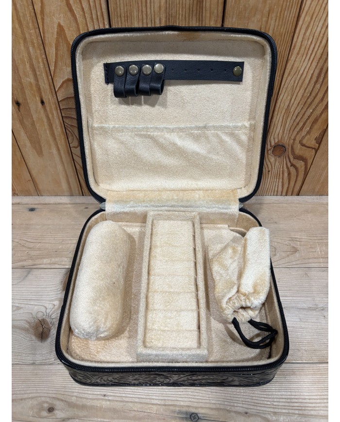 Cassandra Jewelry Box