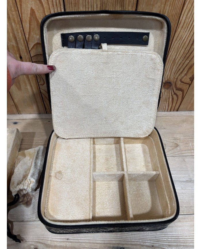 Cassandra Jewelry Box