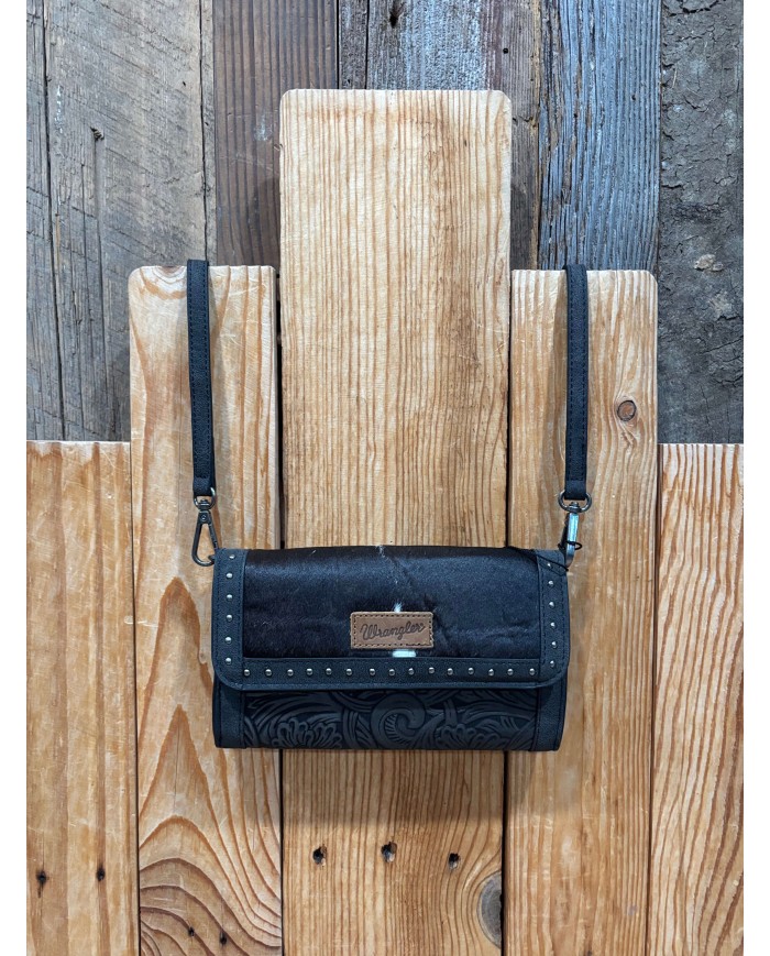 Della Crossbody