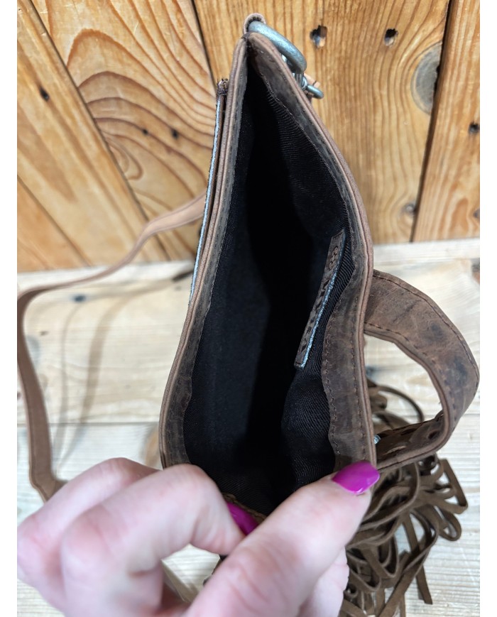 Maverick Concealed Carry Crossbody