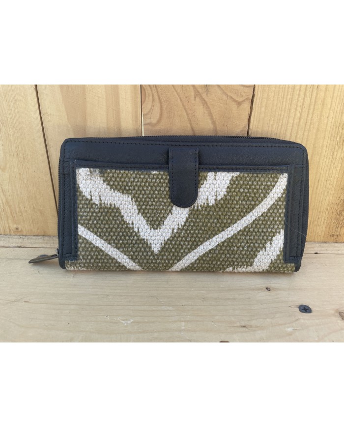 Green Foliage Wallet