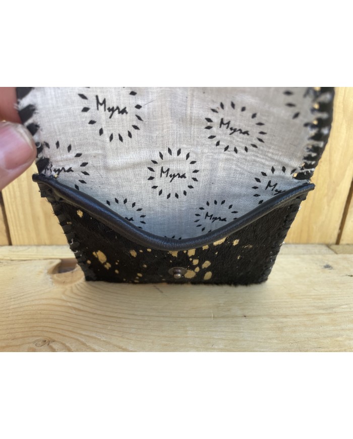 Wavering Coin Purse