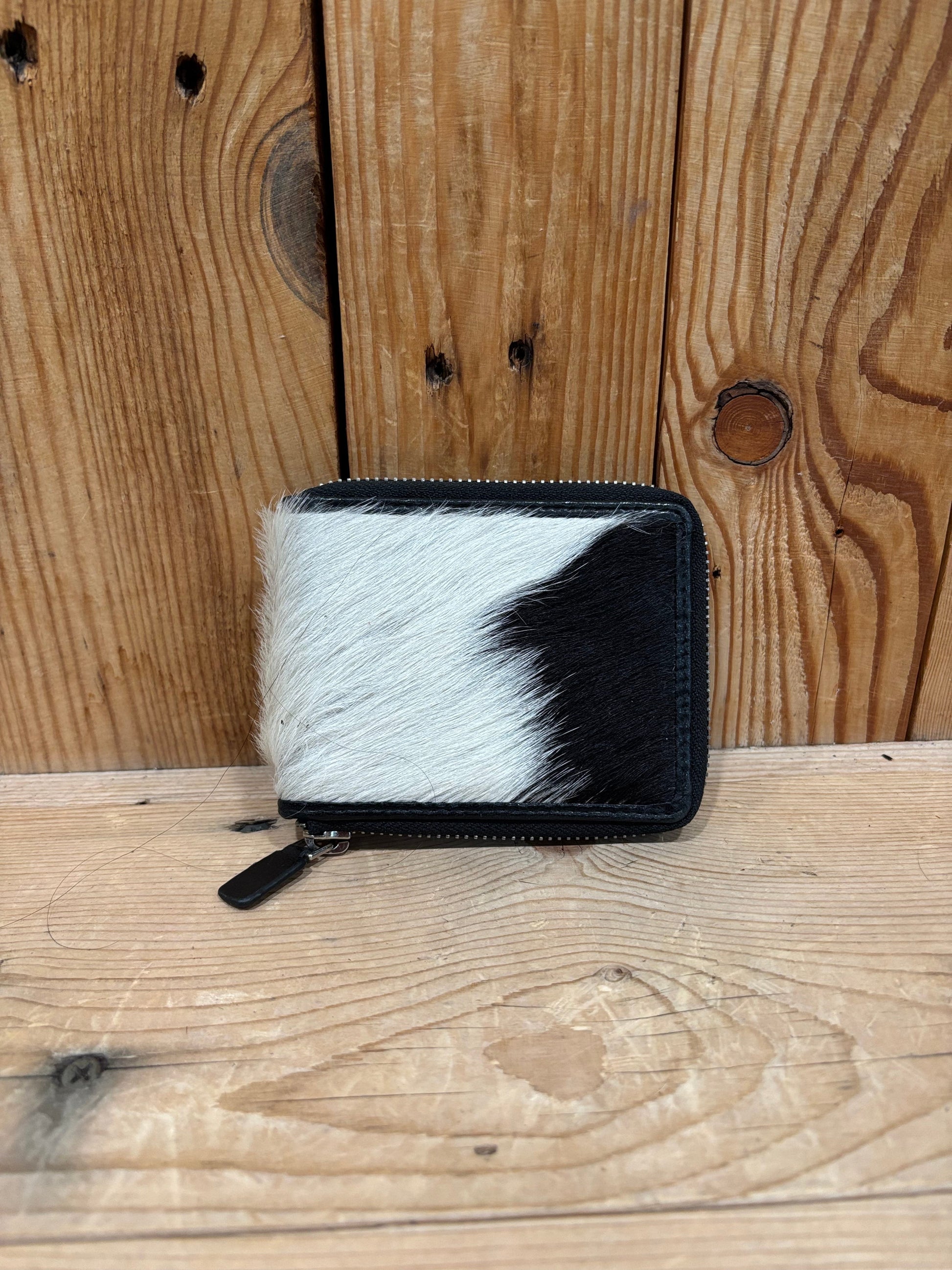 Outsy Men's Wallet